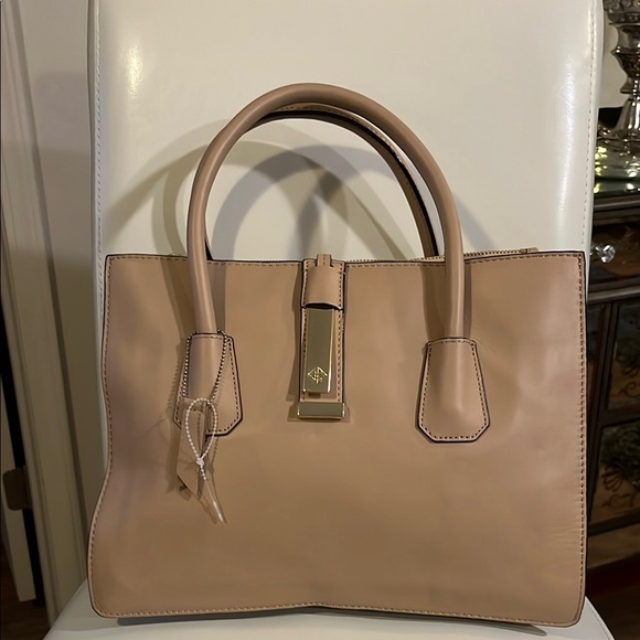 Cream Leather Satchel with Gold Clasp - Picture 1 of 16